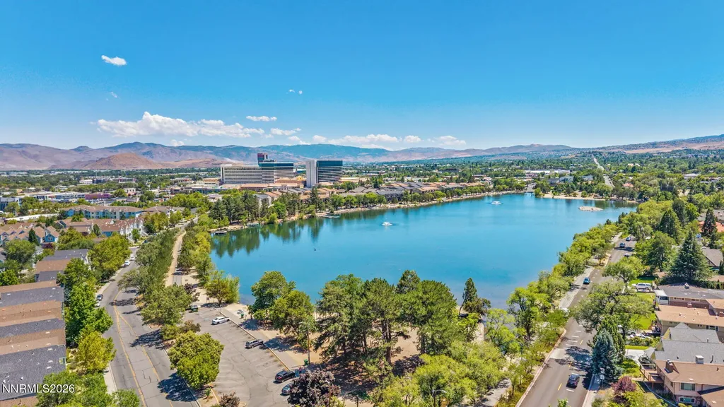 1945 Lakeside Reno NV 89509
