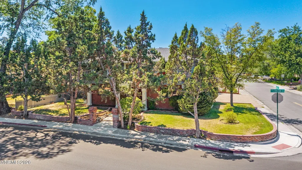 1945 Lakeside Reno NV 89509