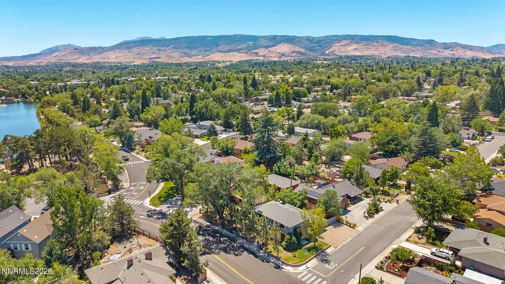 1945 Lakeside Reno NV 89509
