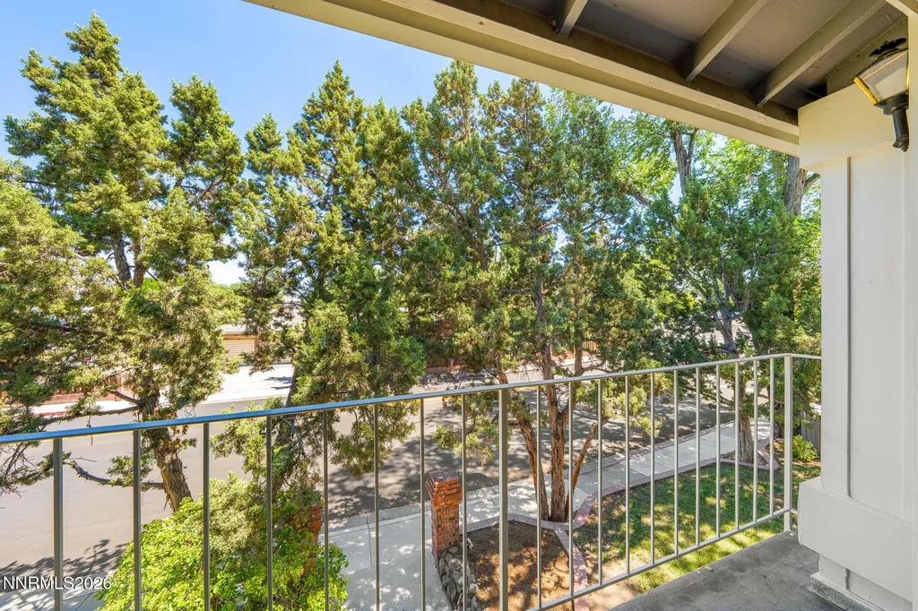 1945 Lakeside Reno NV 89509
