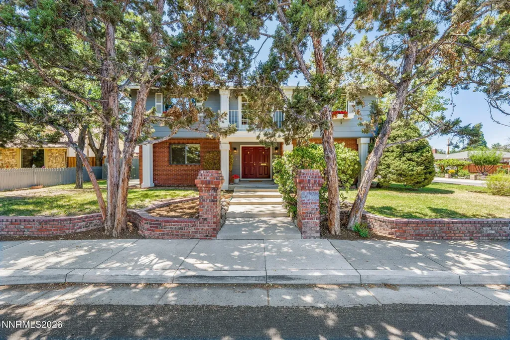 1945 Lakeside Reno NV 89509