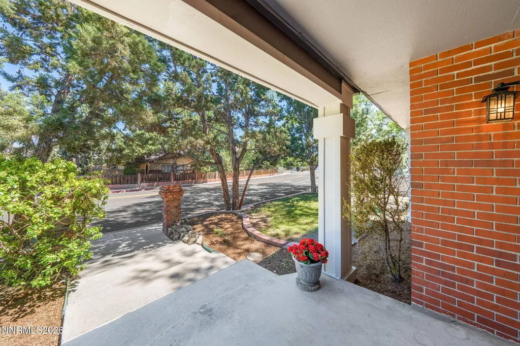 1945 Lakeside Reno NV 89509