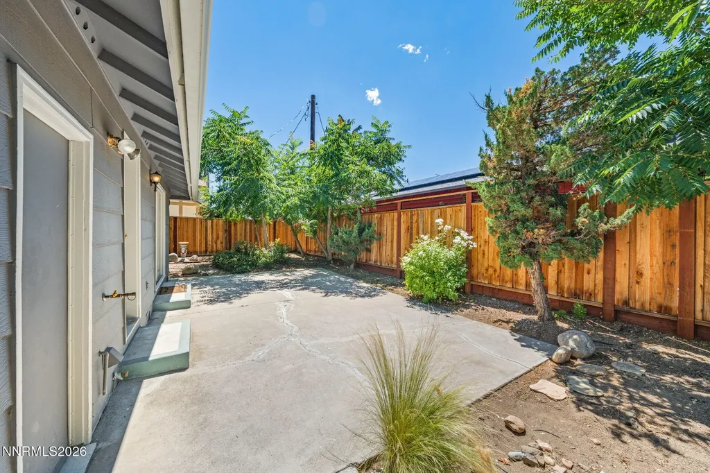 1945 Lakeside Reno NV 89509