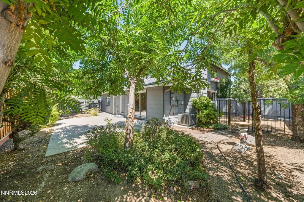 1945 Lakeside Reno NV 89509
