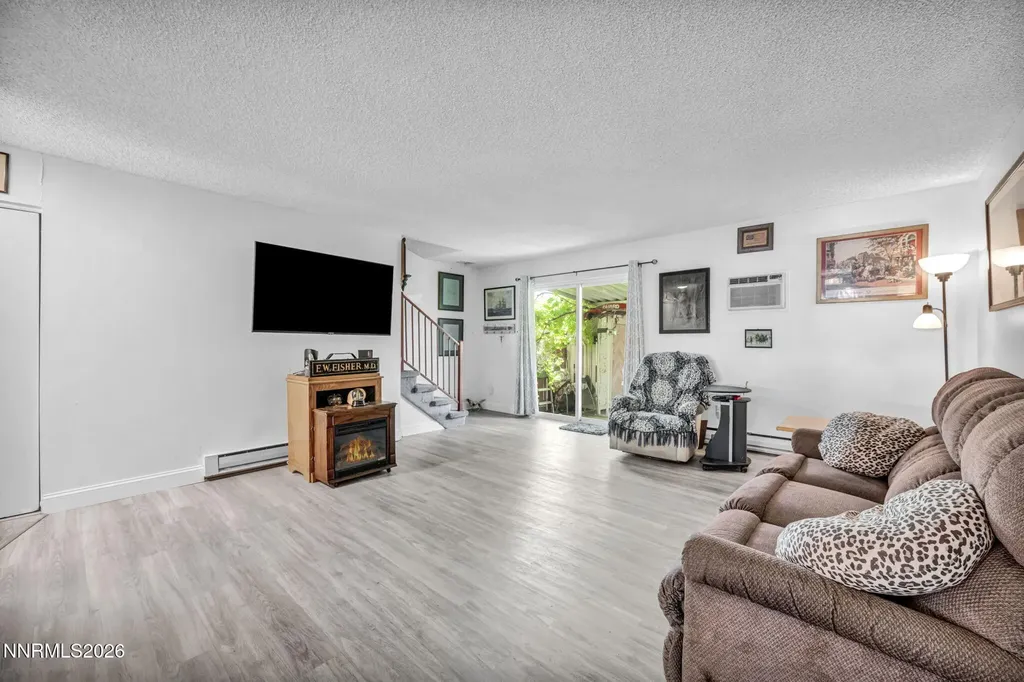 446 Smithridge Reno NV 89502