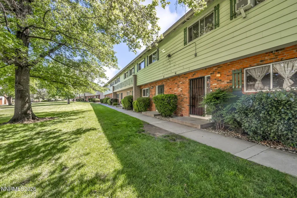 446 Smithridge Reno NV 89502