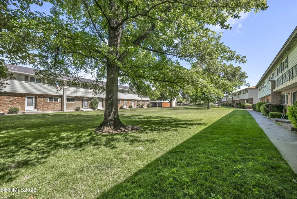 446 Smithridge Reno NV 89502