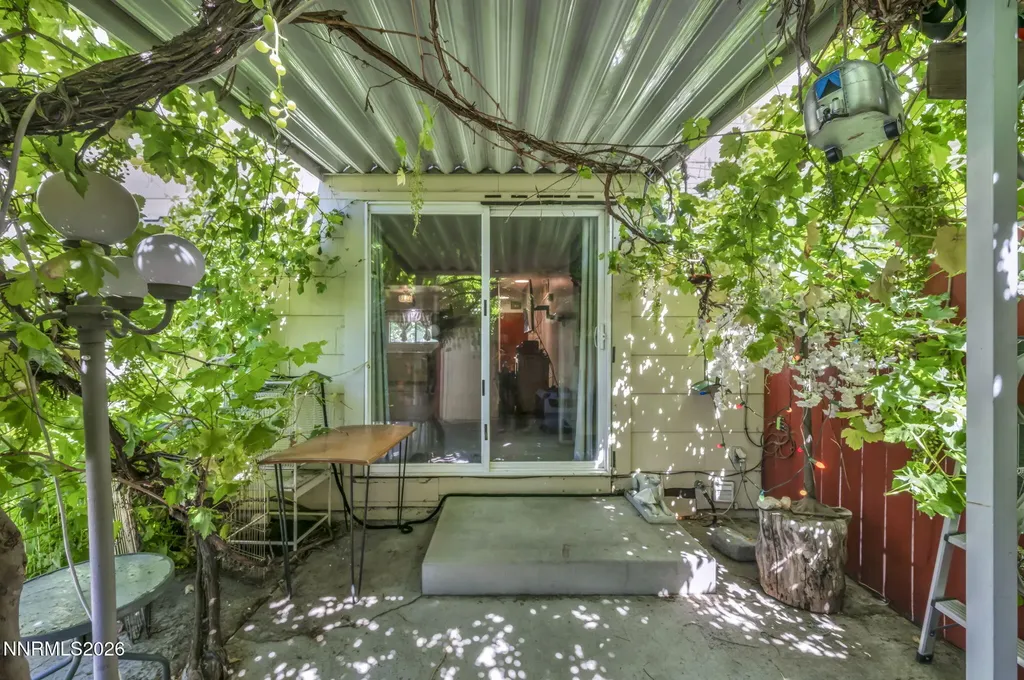 446 Smithridge Reno NV 89502