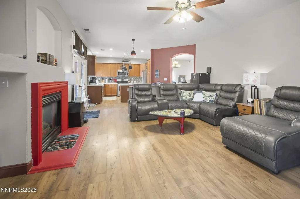131 Hazelnut Fernley NV 89408