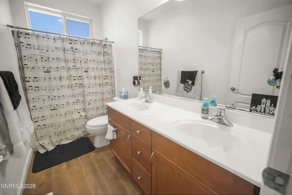131 Hazelnut Fernley NV 89408