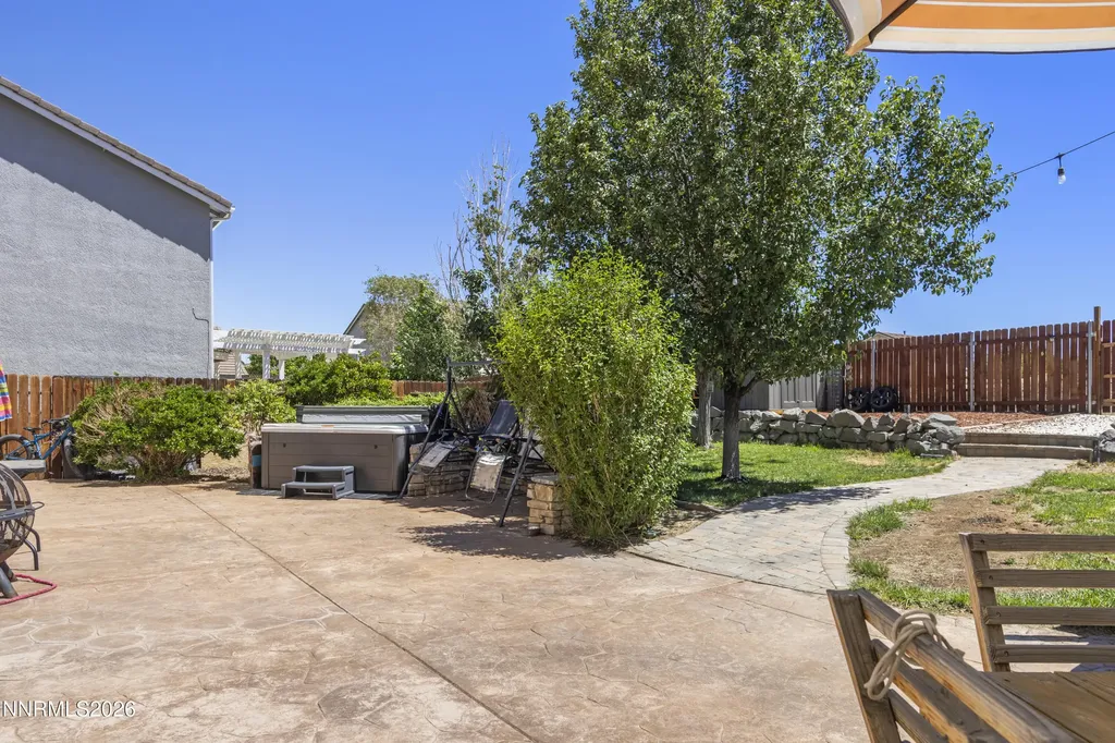 131 Hazelnut Fernley NV 89408
