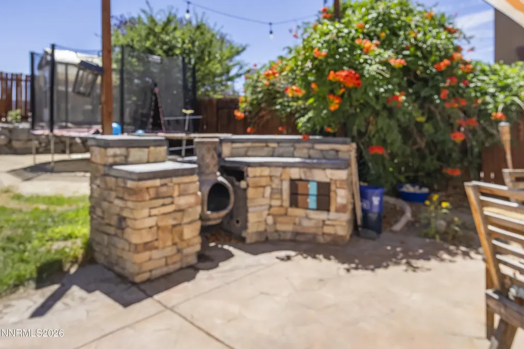 131 Hazelnut Fernley NV 89408