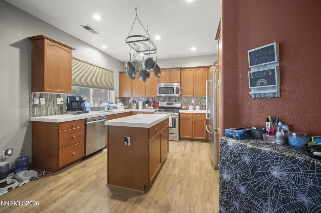 131 Hazelnut Fernley NV 89408