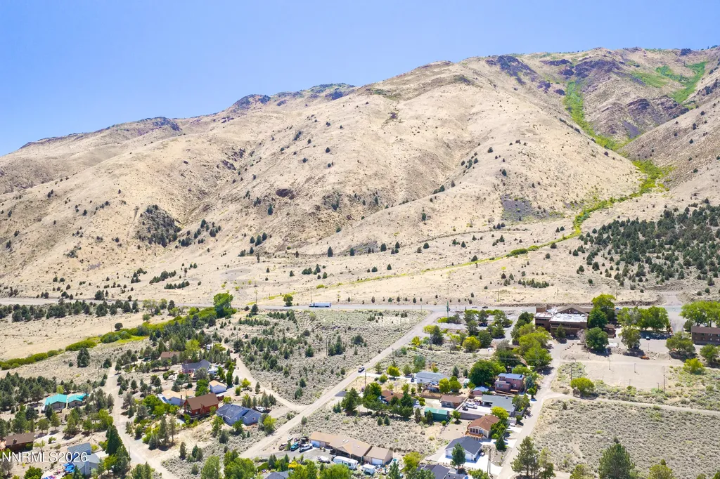 3466 Mark Twain Gardnerville NV 89410