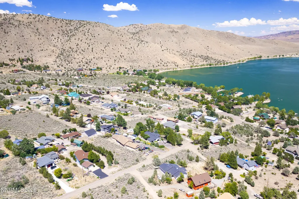 3466 Mark Twain Gardnerville NV 89410