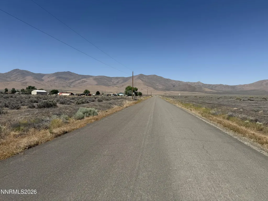 14 Paradise Ranchos Winnemucca NV 89445