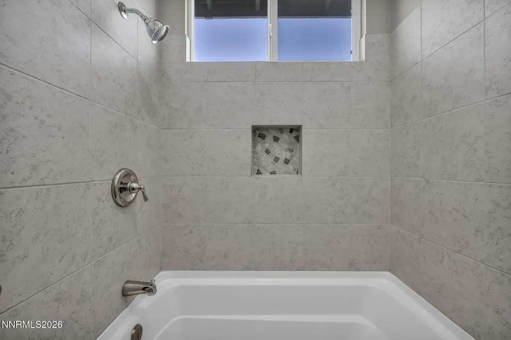 5835 Ingleston Sparks NV 89436