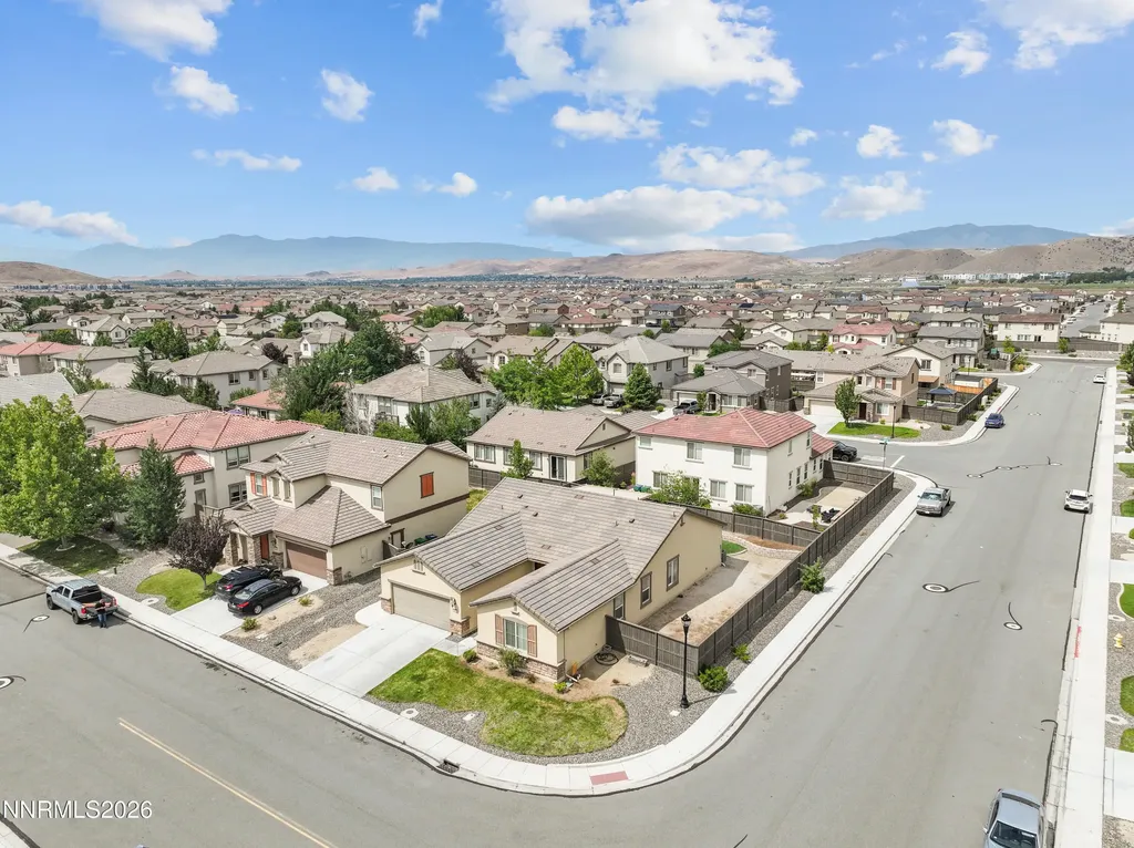 7177 High Hill Sparks NV 89436