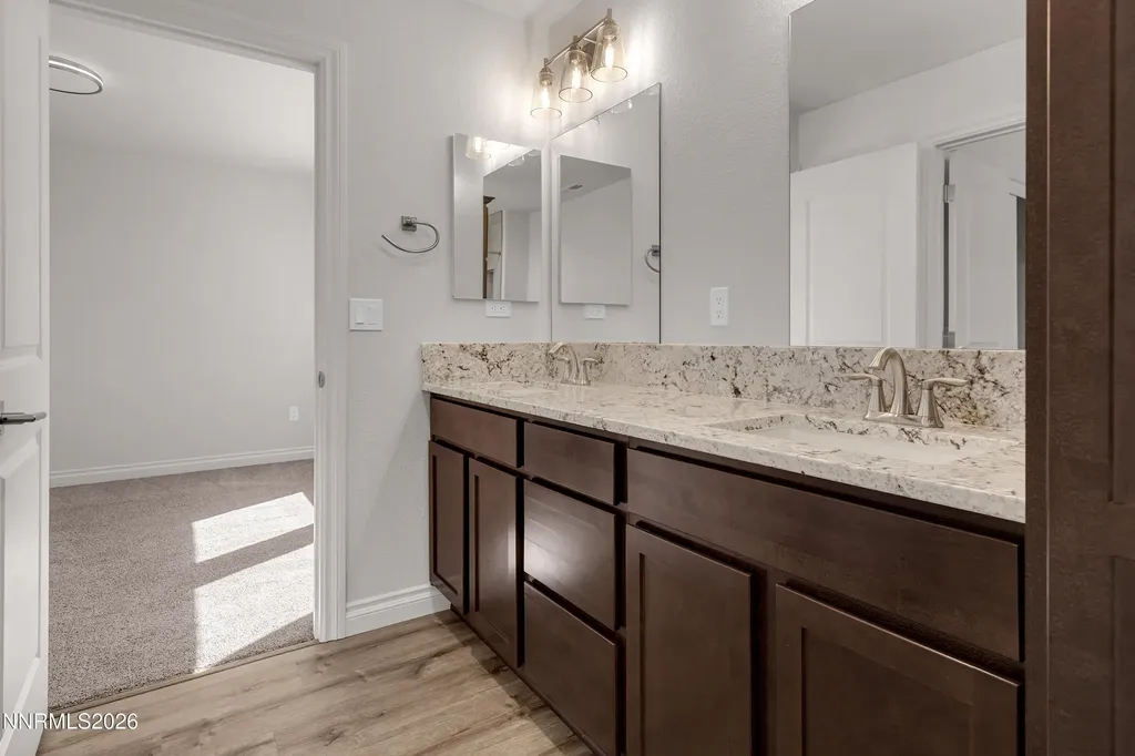 18653 Village Center Reno NV 89508