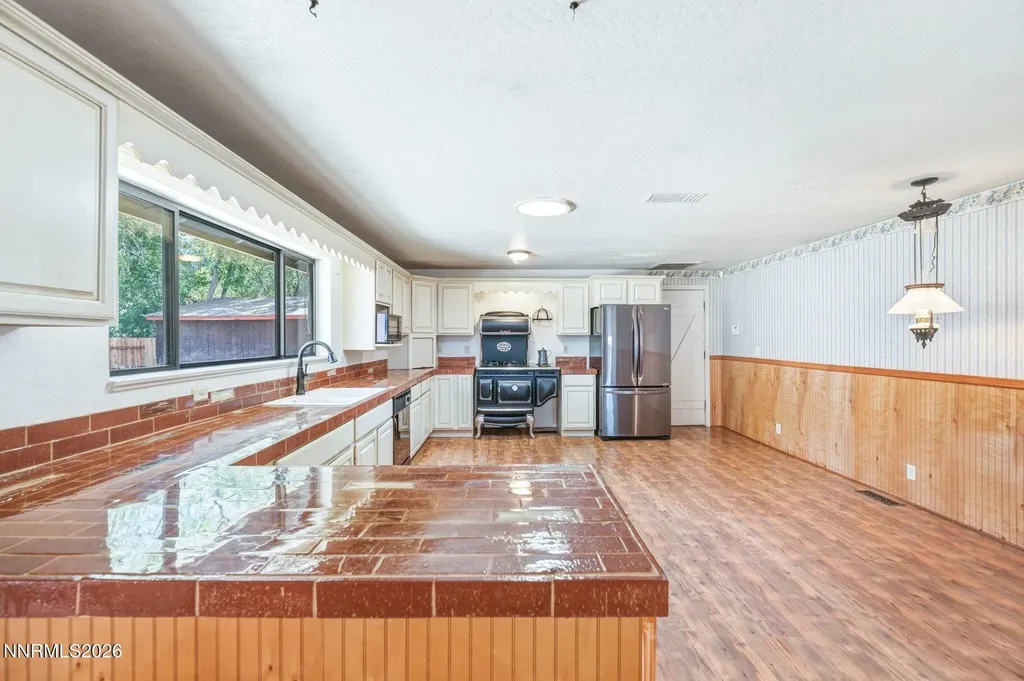1360 Clough Reno NV 89509