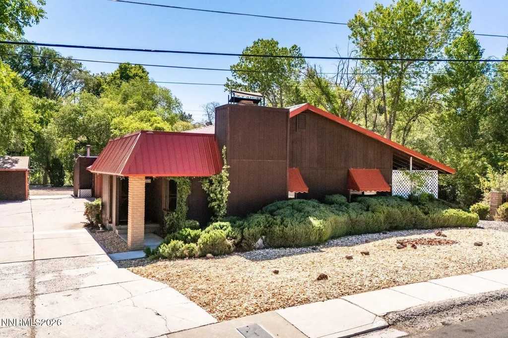 1360 Clough Reno NV 89509