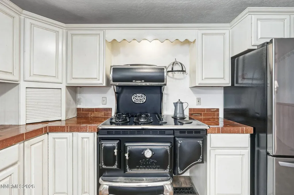 1360 Clough Reno NV 89509