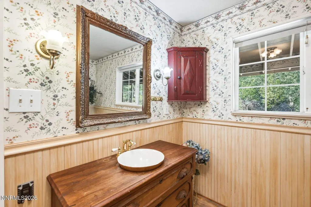 1360 Clough Reno NV 89509