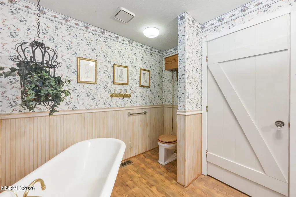 1360 Clough Reno NV 89509