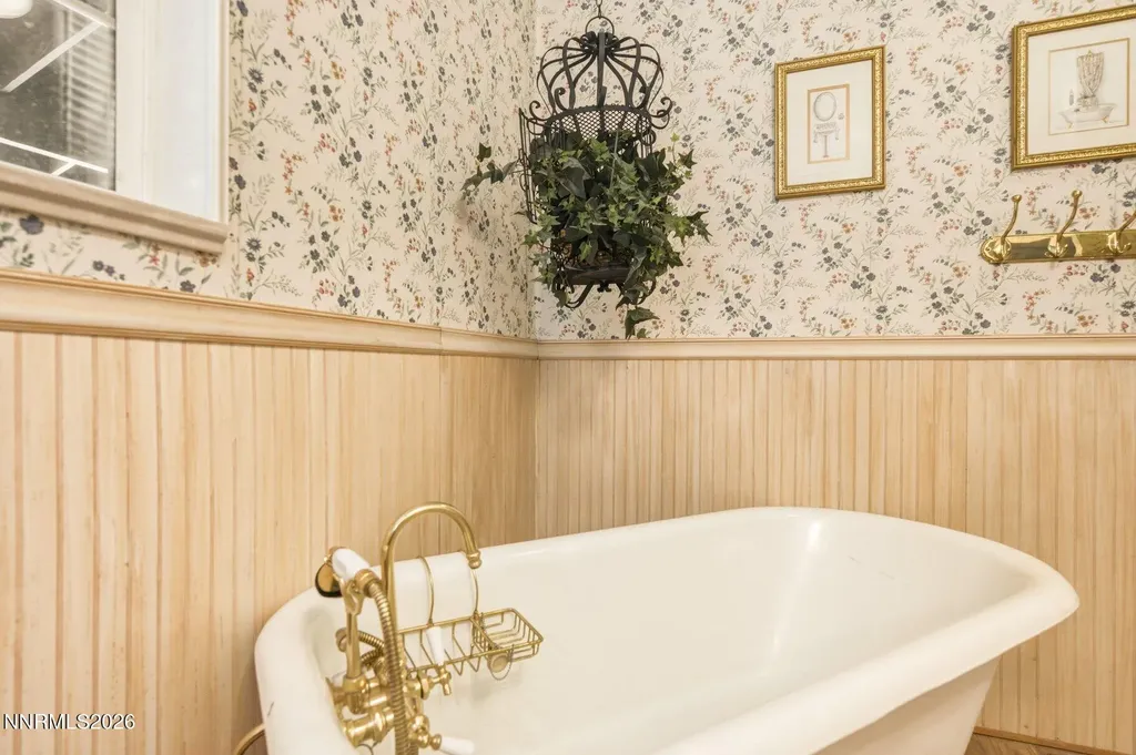 1360 Clough Reno NV 89509