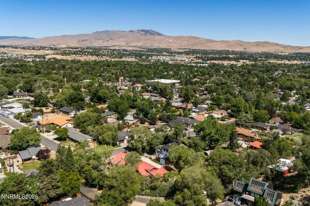 1360 Clough Reno NV 89509