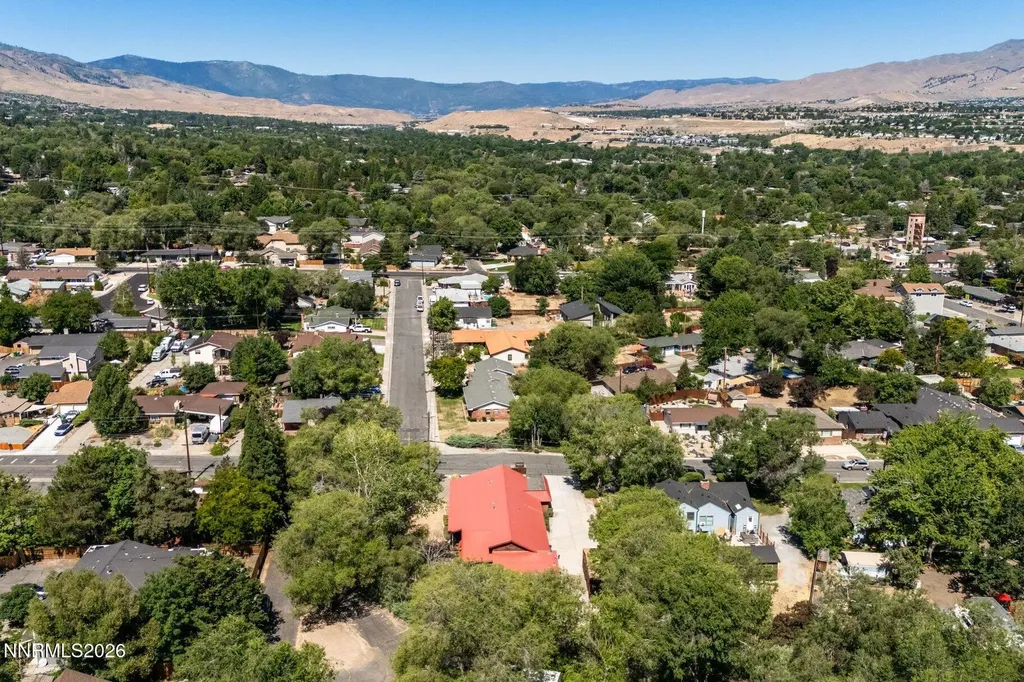 1360 Clough Reno NV 89509