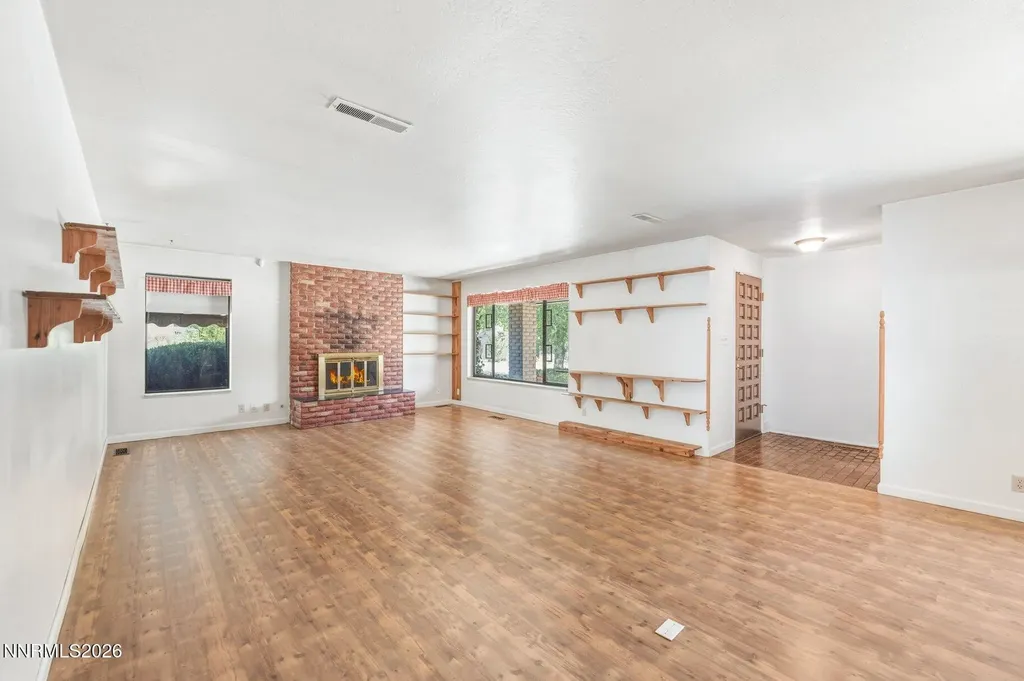 1360 Clough Reno NV 89509