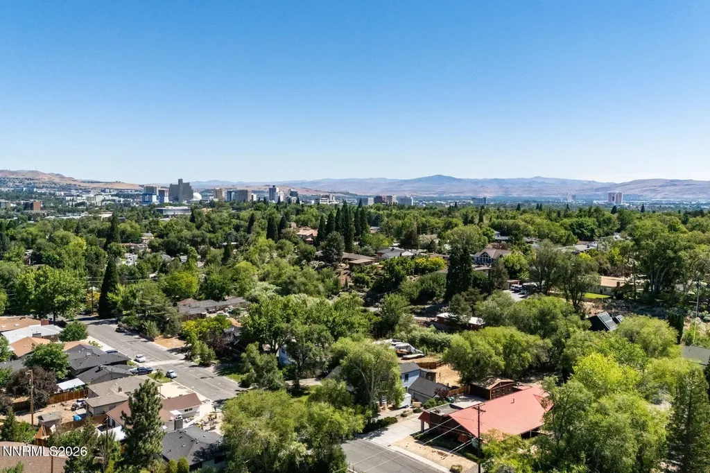 1360 Clough Reno NV 89509