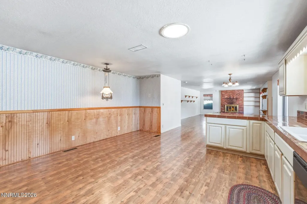 1360 Clough Reno NV 89509