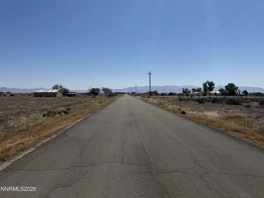 15 Paradise Ranchos Road Winnemucca NV 89445