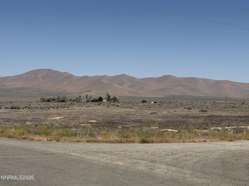 15 Paradise Ranchos Road Winnemucca NV 89445