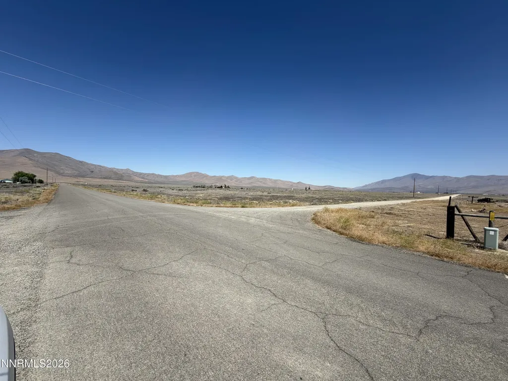 15 Paradise Ranchos Road Winnemucca NV 89445