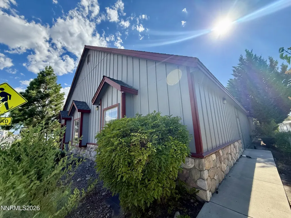 211 Main Yerington NV 89447
