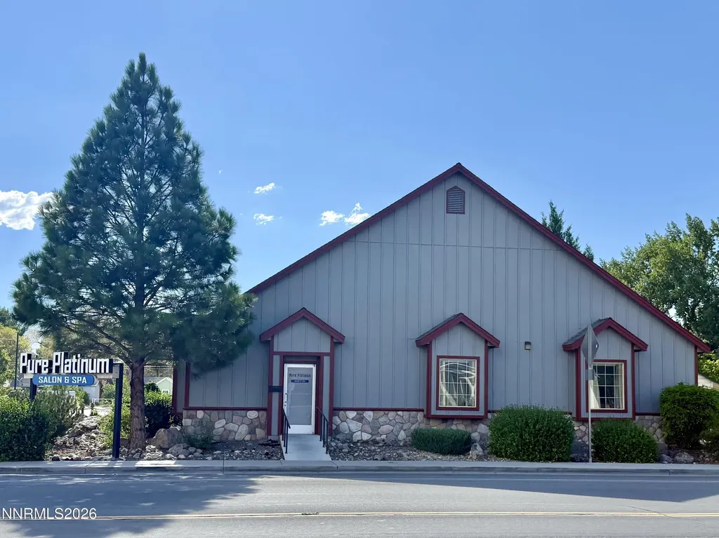 211 Main Yerington NV 89447