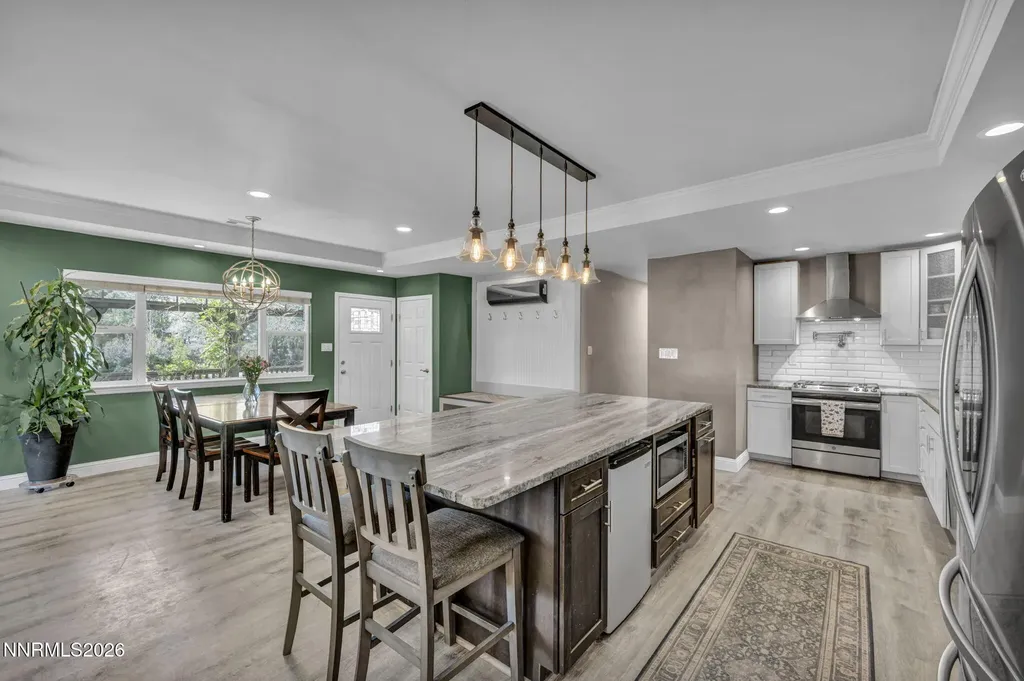 1340 Topaz Gardnerville NV 89460