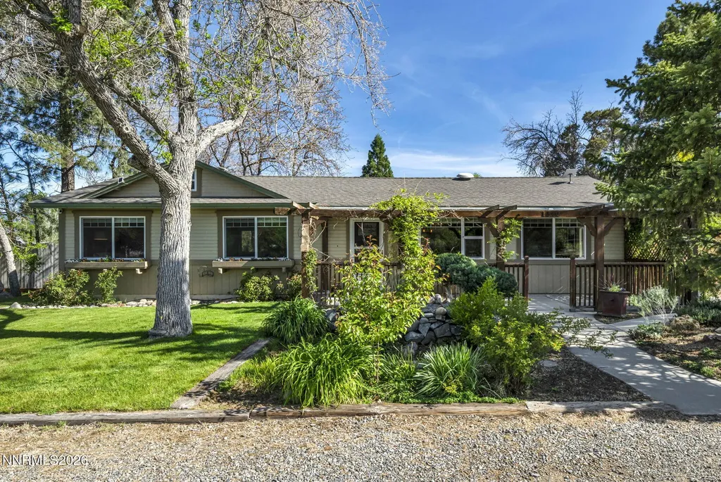 1340 Topaz Gardnerville NV 89460