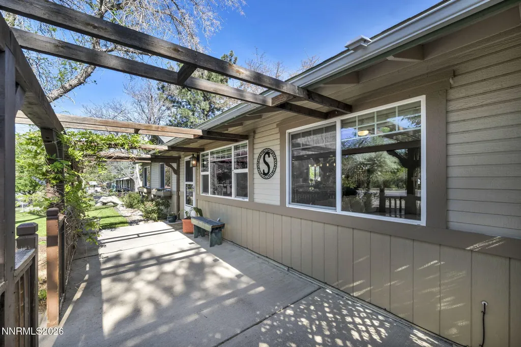 1340 Topaz Gardnerville NV 89460