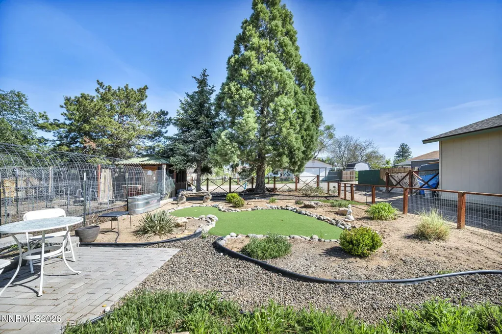 1340 Topaz Gardnerville NV 89460
