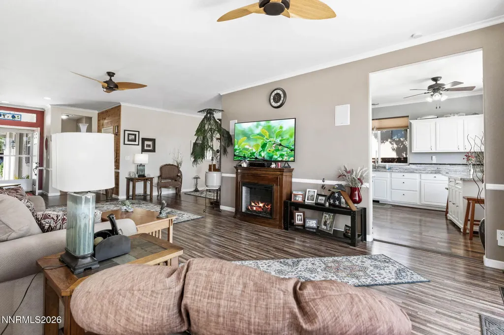 410 La Costa Dayton NV 89403