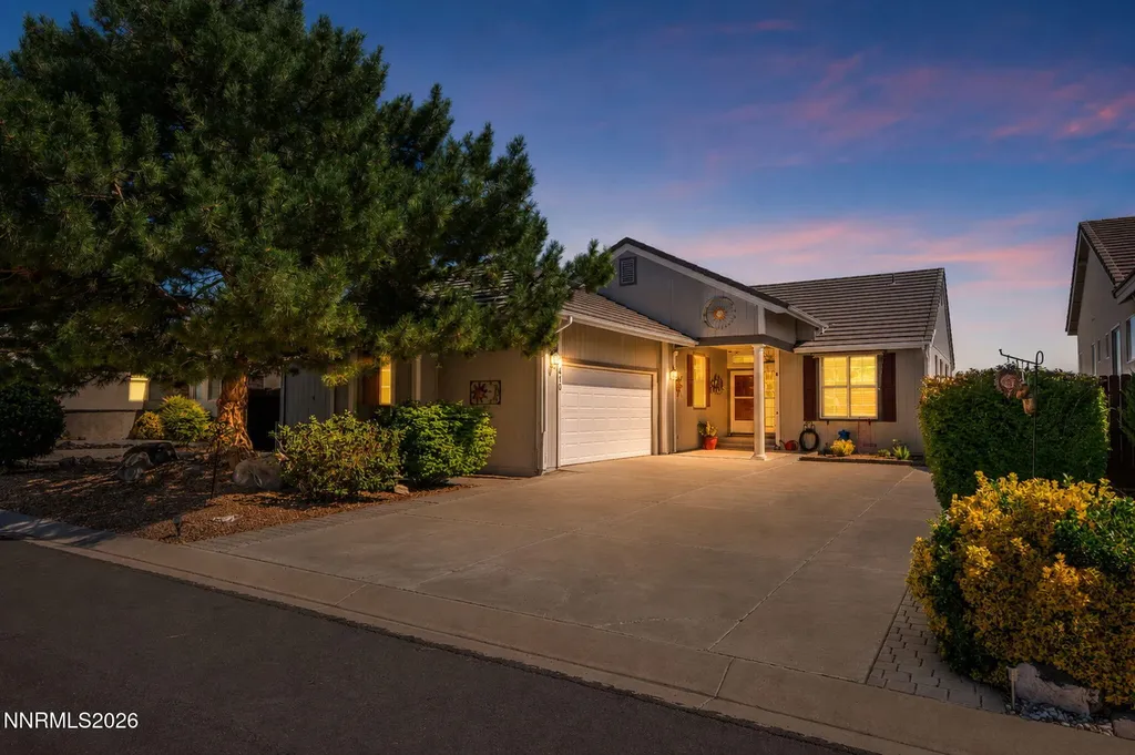 410 La Costa Dayton NV 89403