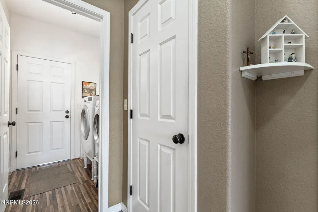 410 La Costa Dayton NV 89403