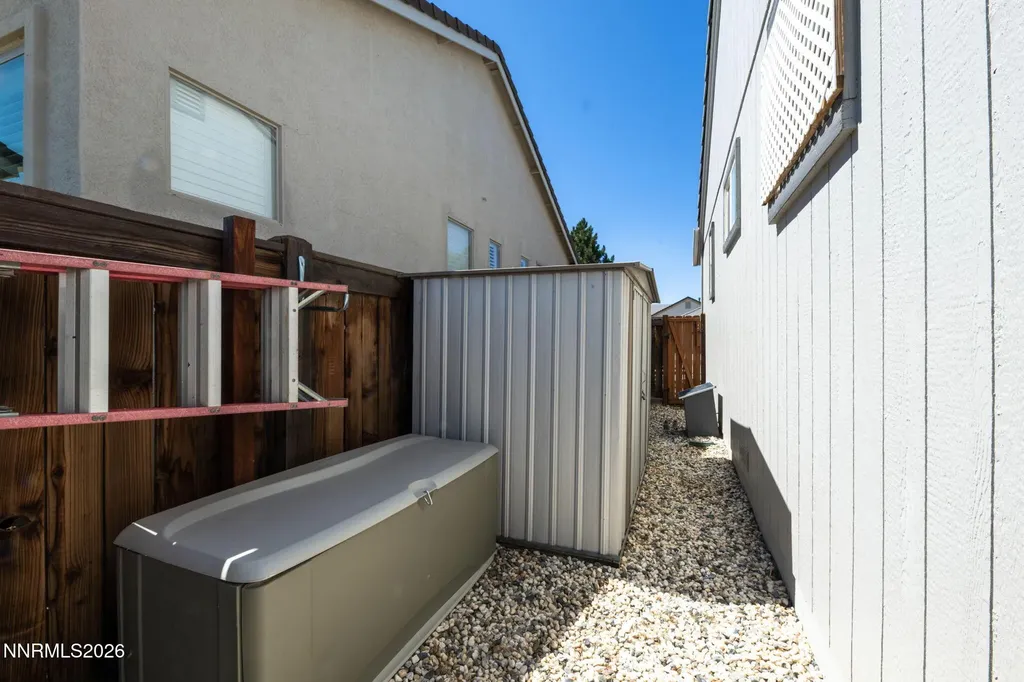 410 La Costa Dayton NV 89403
