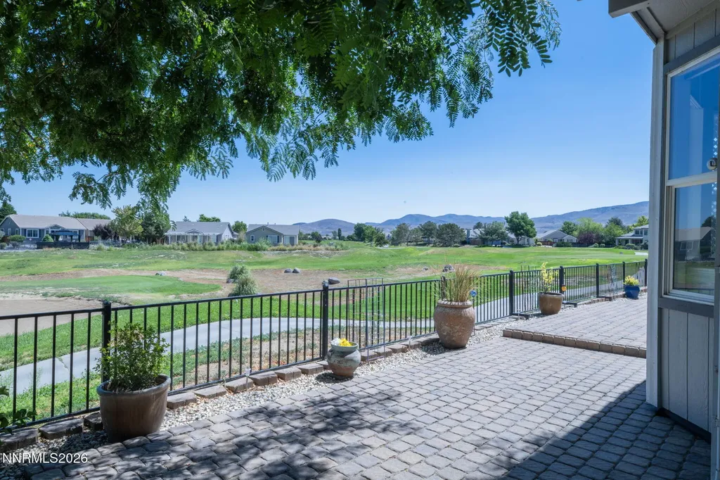 410 La Costa Dayton NV 89403