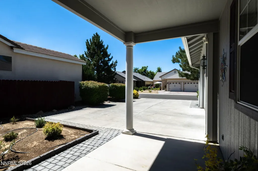410 La Costa Dayton NV 89403