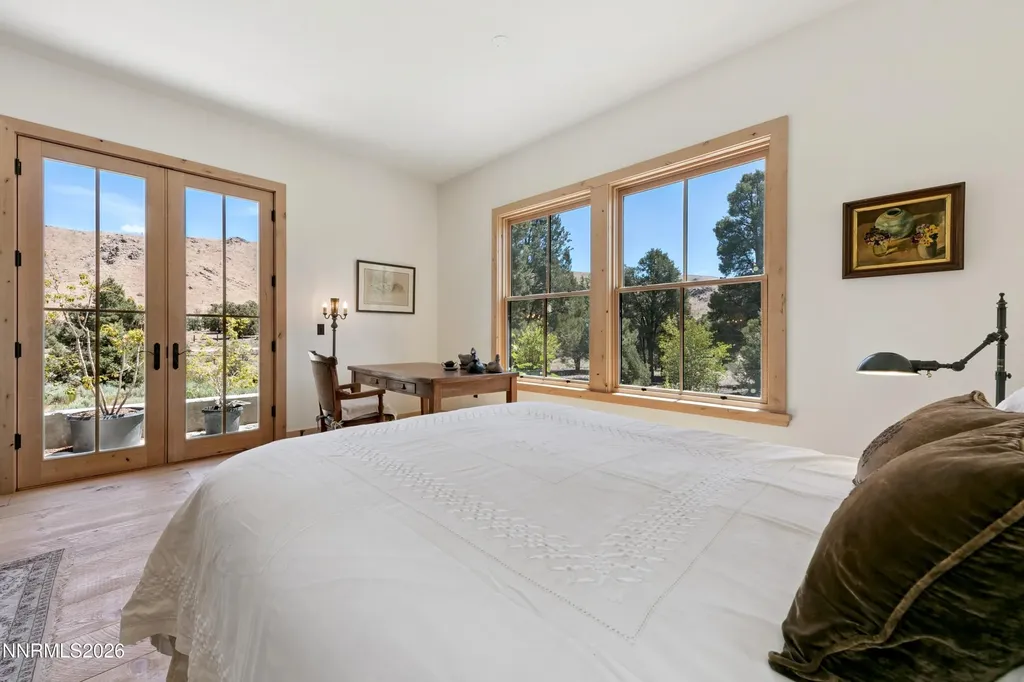 921 Karnes Gardnerville NV 89410